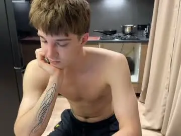 Chaturbate Adult Webcams of panda_b0y