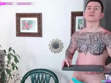 Chaturbate Live Sex Cam of steven_tay