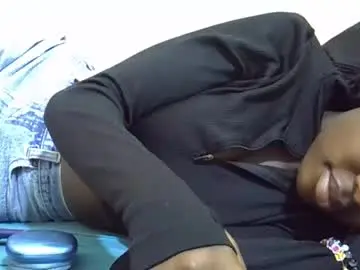 Chaturbate Free Porn Cam of tight_pussie