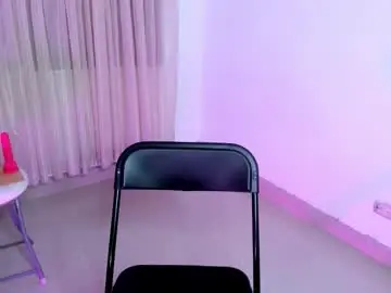 Chaturbate Live Sex Cam of aixa_flaame