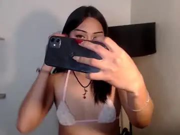 Chaturbate Watch Live Sex Cams of arabellaaaaa