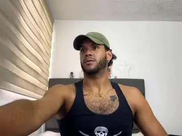 Chaturbate Sex Cam of callmeby_lebron