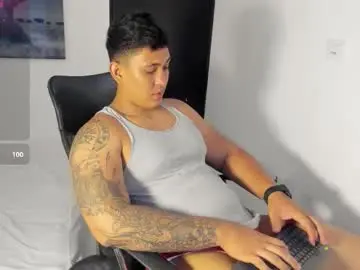 Chaturbate Sex Chat of coltonmassif_