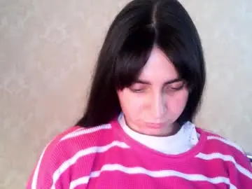Chaturbate Live Sex Cam of cute_strawberry_