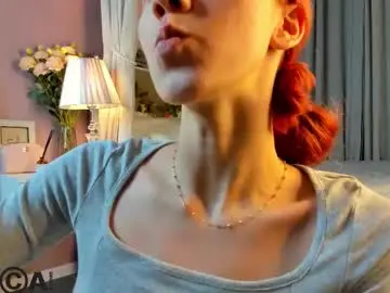 Chaturbate Nude Webcam of dearly_emily