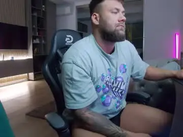 Chaturbate Sex Cam of enrikoblue