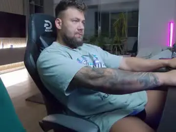 Chaturbate Live Sex of enrikoblue