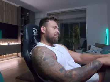 Chaturbate Live Porn of enrikoblue