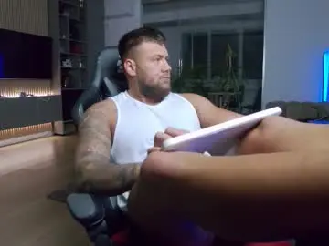 Chaturbate Free Porn Cam of enrikoblue