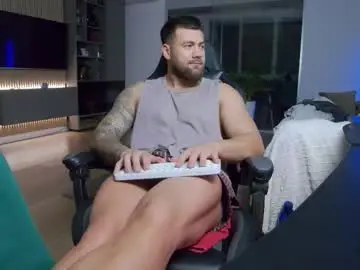 Chaturbate Watch Live Sex Cams of enrikoblue