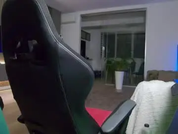 Chaturbate Watch Live Sex Cams of enrikoblue