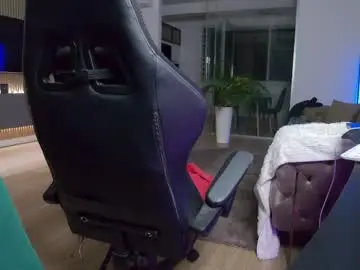 Chaturbate Live Sex of enrikoblue