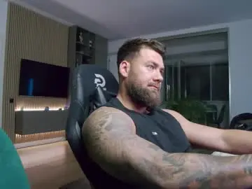 Chaturbate Nude Webcam of enrikoblue