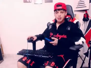 Chaturbate Free Porn Cam of indomitablebeast