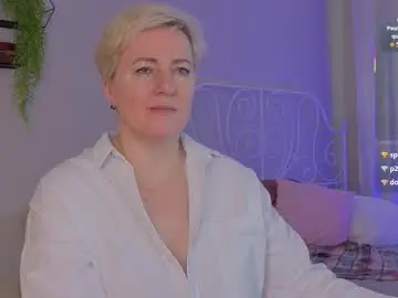 Chaturbate Live Sex Cam of nika_smit