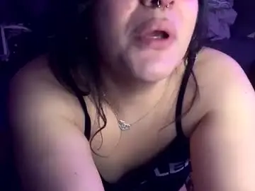 Chaturbate Sex Cam of rattlesnakebitch