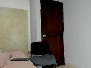 Chaturbate Best live sex cam show of sarah__19