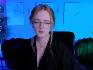 Chaturbate Watch Live Sex Cams of tender_louise