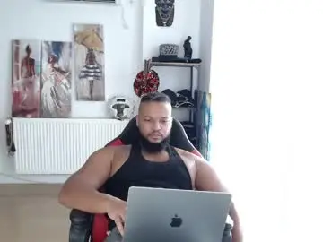 Chaturbate Live Sex Cam of 0_kingsley