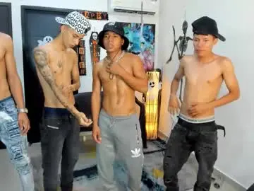 Chaturbate Nude Webcam of voyeurism_guys