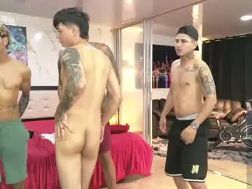 Chaturbate Live Sex Cam of voyeurism_guys