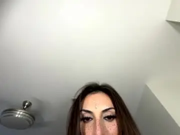 Chaturbate Adult Webcams of ella_ella_ella_ay