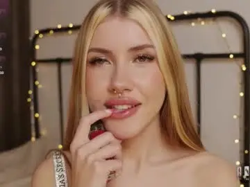 Chaturbate Private Sex Chat of riri_kikki