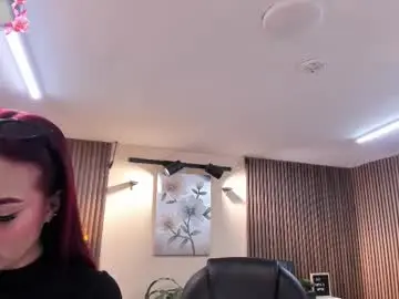 Chaturbate Adult Webcam of _redfoxxx_