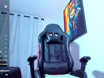 Chaturbate Best live sex cam show of aronvillegas