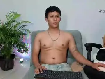 Chaturbate Nude Webcam of elias_steel1