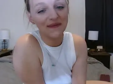 Chaturbate Adult Webcams of hi_cut_cutie