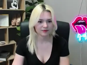 Chaturbate Nude Webcam of lilysweetxo