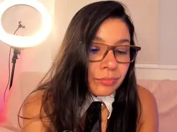 Chaturbate Adult Webcams of miadanielss