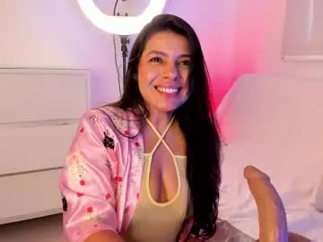 Chaturbate Nude Webcam of miadanielss