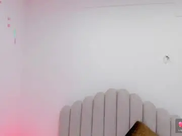 Chaturbate Live Porn of nikki_angel_