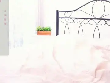 Chaturbate Watch Live Sex Cams of renaythilmony
