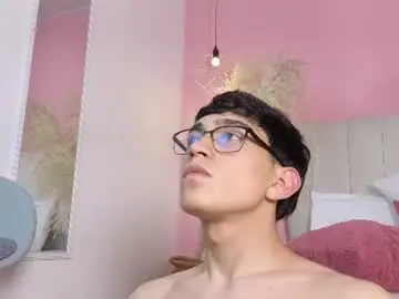 Chaturbate Live Sex of ryan_valentino