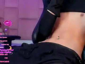 Chaturbate Live Sex Cam of salvatore_boom