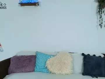 Chaturbate Live Sex of sensual_allexa