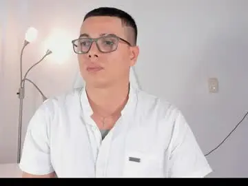 Chaturbate Live Sex of sergiocamiloa_30