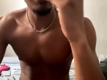 Chaturbate Free Live Porn of trillahung