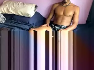 Chaturbate Live Porn of trillahung