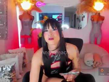 Chaturbate Live Sex Cam of angelpeach_