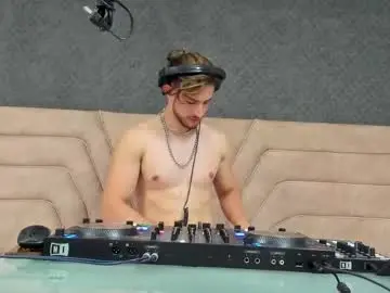 Chaturbate Free Porn Cam of axel_porn_