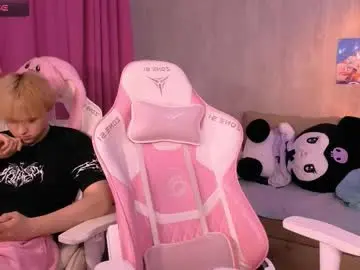 Chaturbate Adult Video Chat of britney_lynch