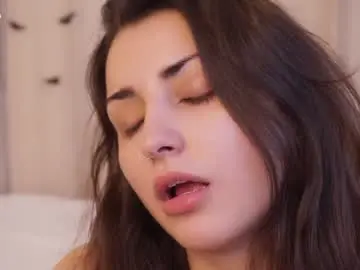 Chaturbate Nude Webcam of cuddlebyyou