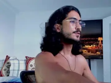 Chaturbate Live Sex of david_johnson372