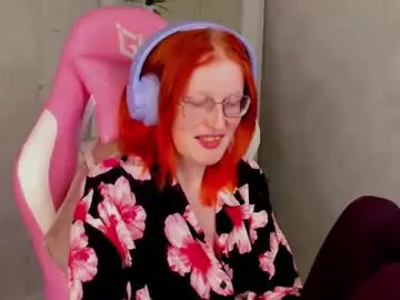 Chaturbate Nude Webcam of elizabeth_harpper