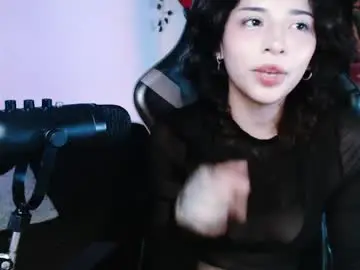 Chaturbate Free Porn Cam of jaadee18