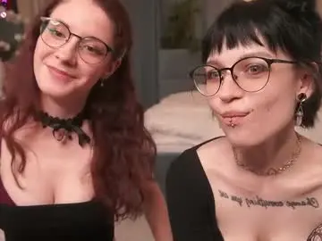 Chaturbate Live Sex Cam of little_poetry